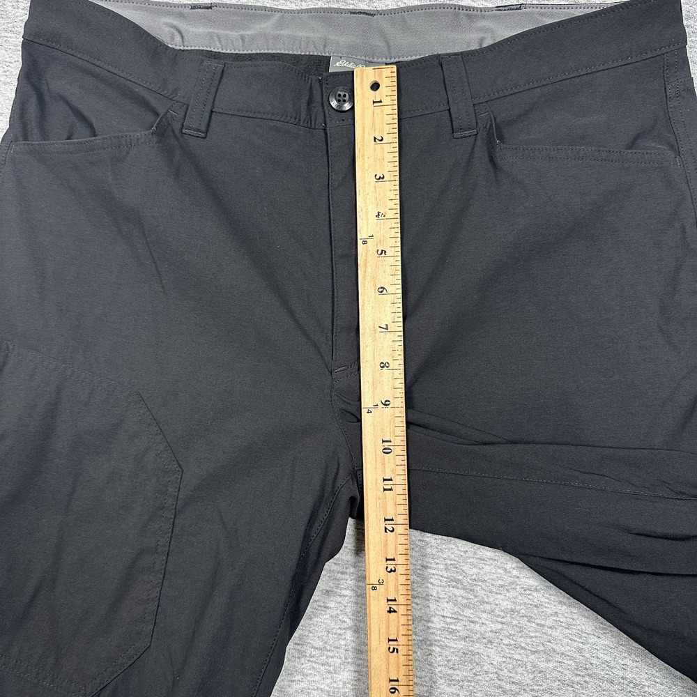 Eddie Bauer Pants Mens 36x30 Black Fleece Lined Tech Cargo Stretch Outdoor (B) - Picture 4 of 8